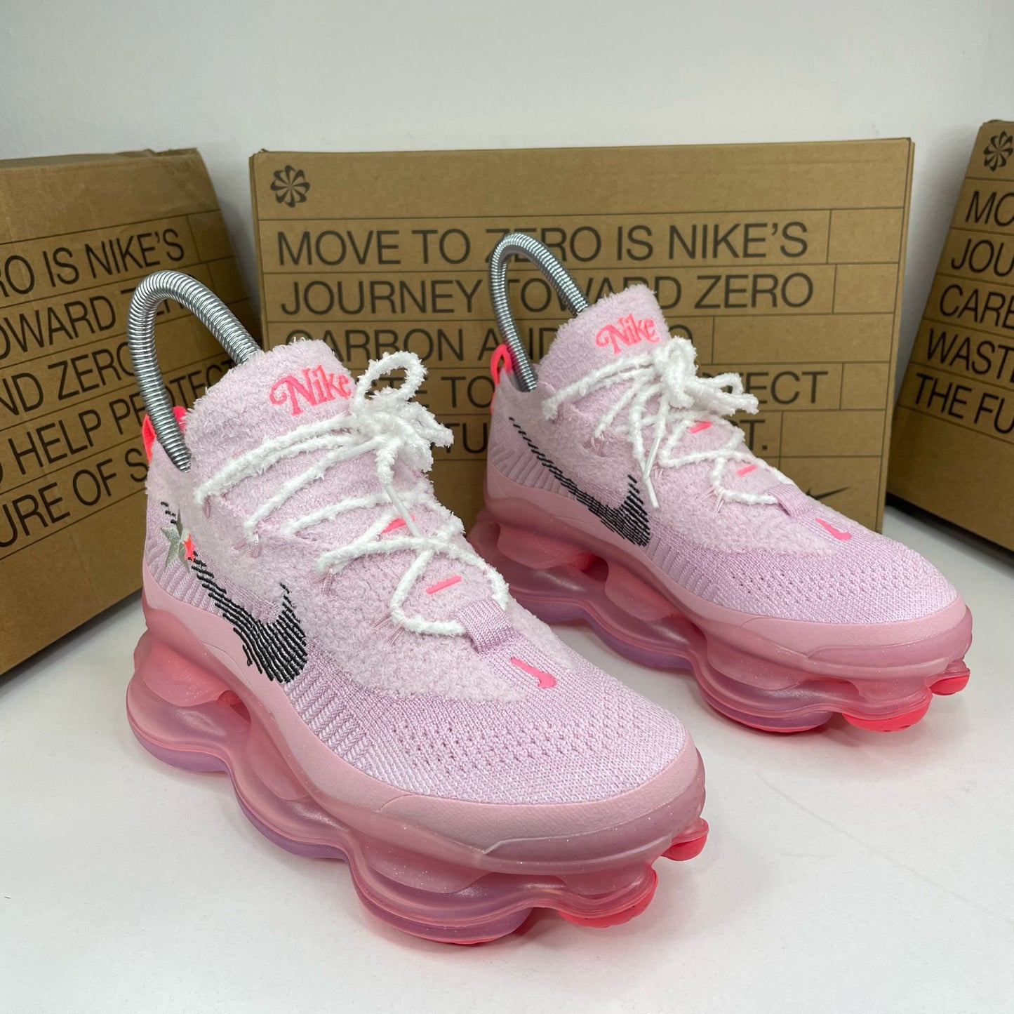 Nike SCORPION Barbie