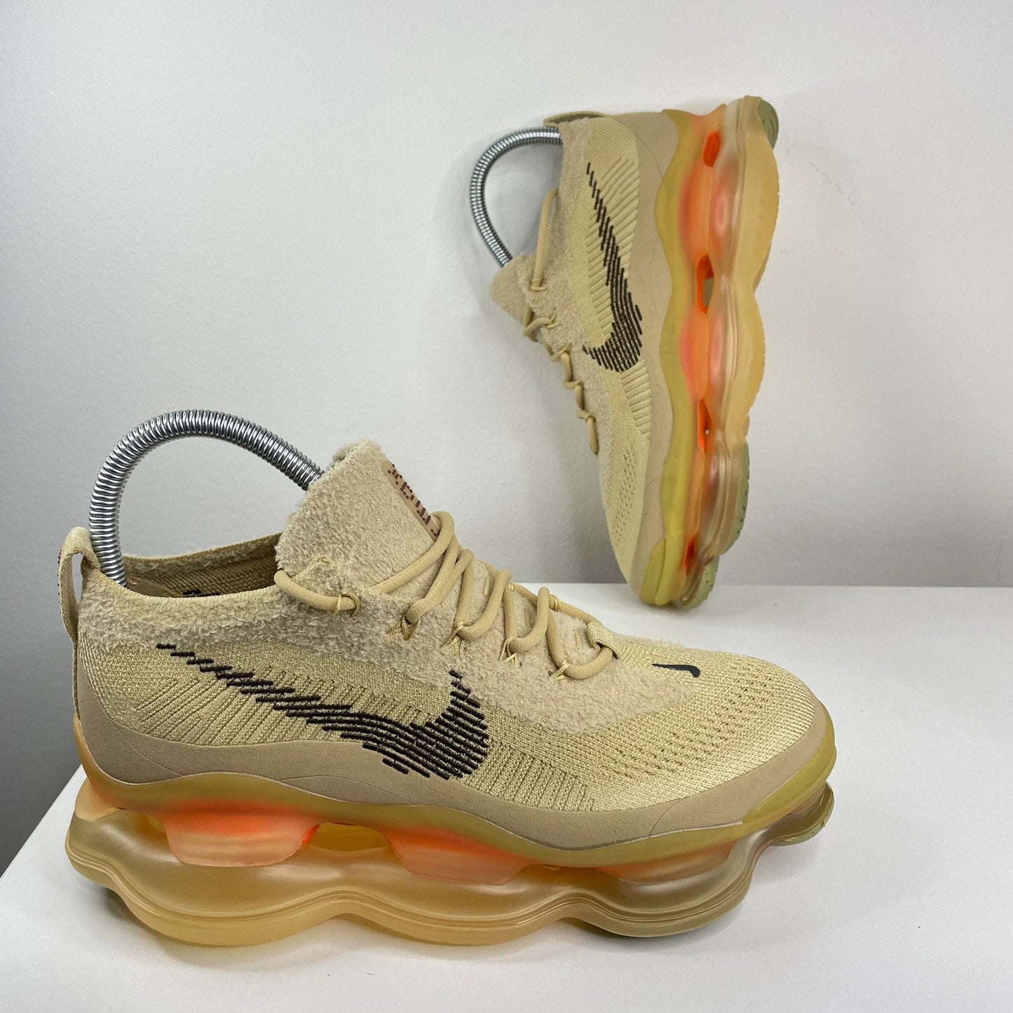 SCORPION Dark Beige Orange