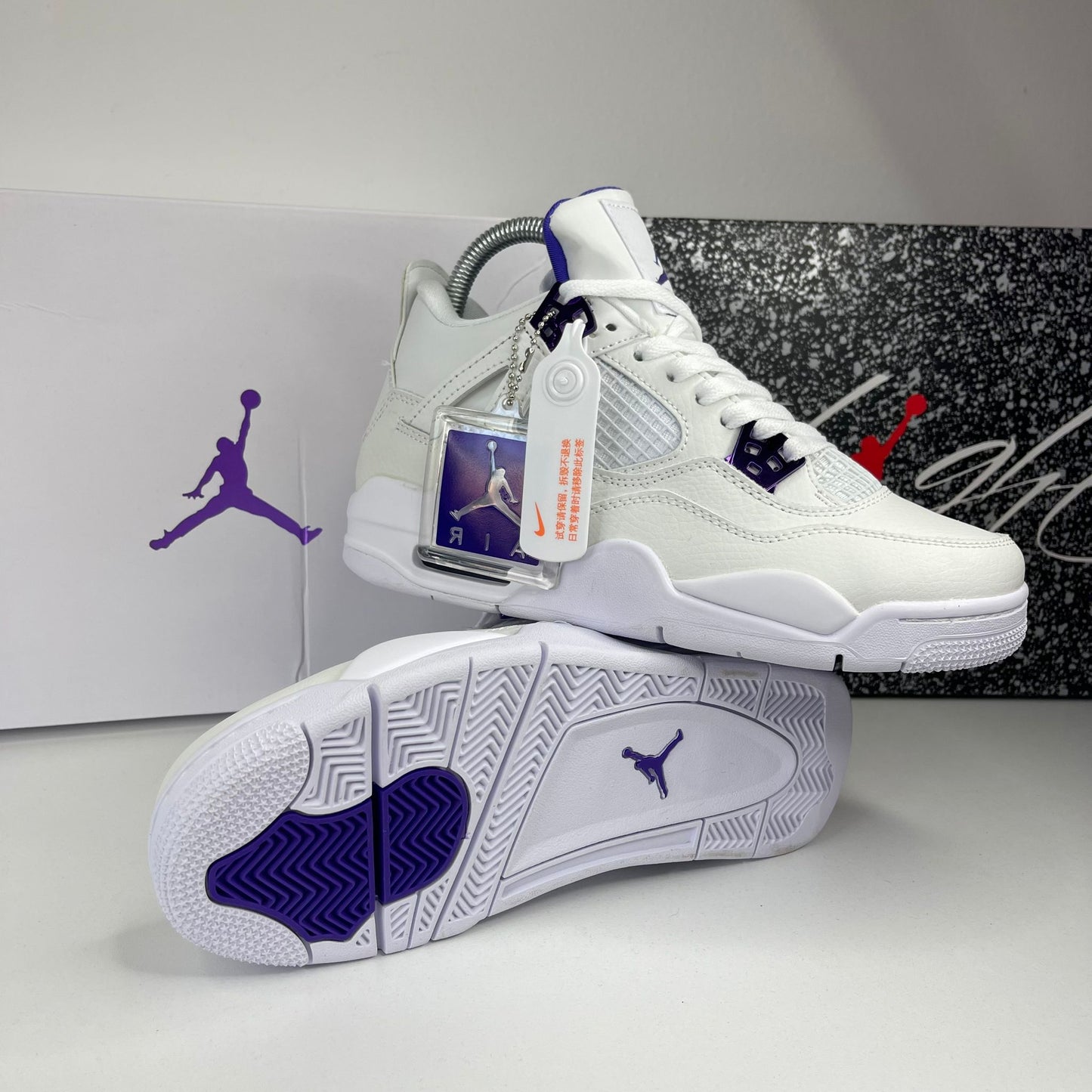 JORDAN 4 Retro Purple WHITE