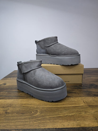 UGG Ultra Mini Platform