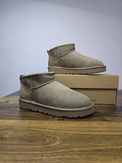 UGG Ultra Mini