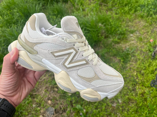 NEW BALANCE 9060