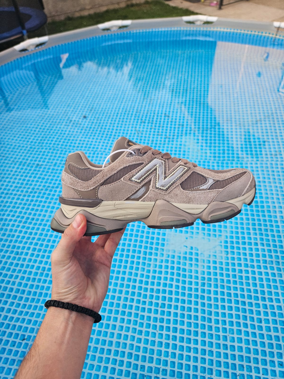 NEW BALANCE 9060