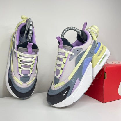 NIKE Furyosa