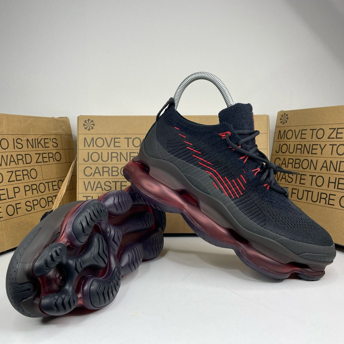 SCORPION Black University Red