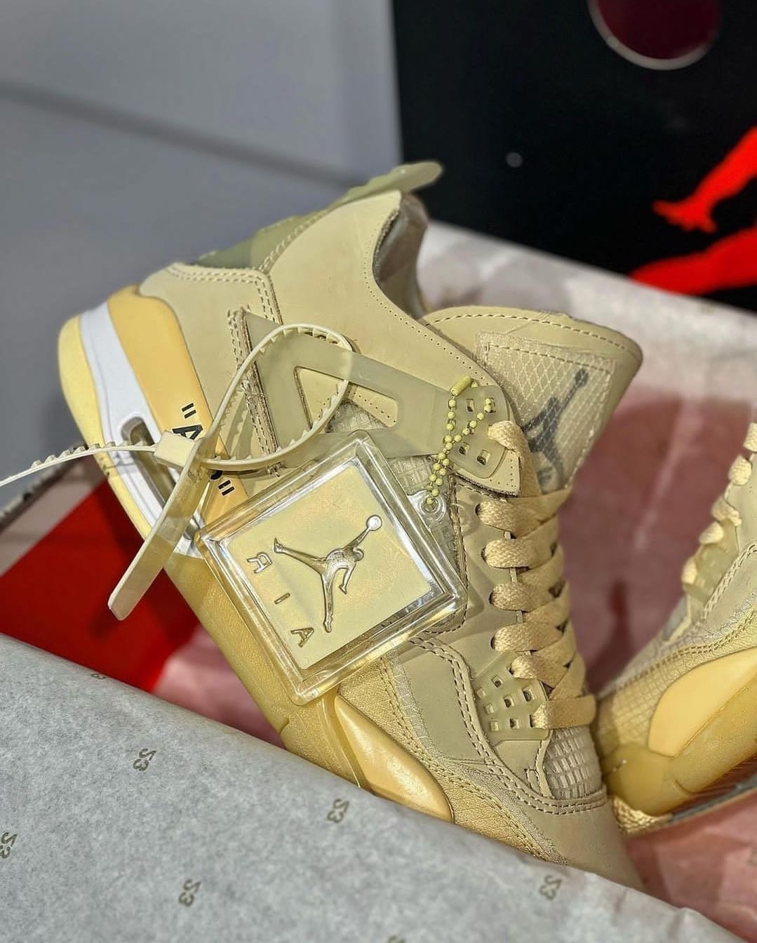 Jordan 4 RETRO White Sail