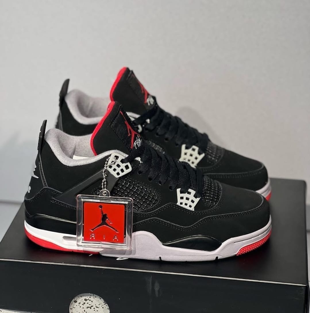 Jordan 4 RETRO Bred