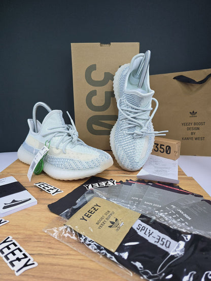 ADIDAS PATIKE Yeezy Cloud White