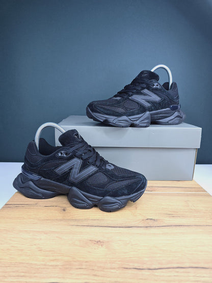 New Balance 9060 (black)
