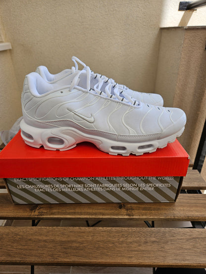 TN Triple White