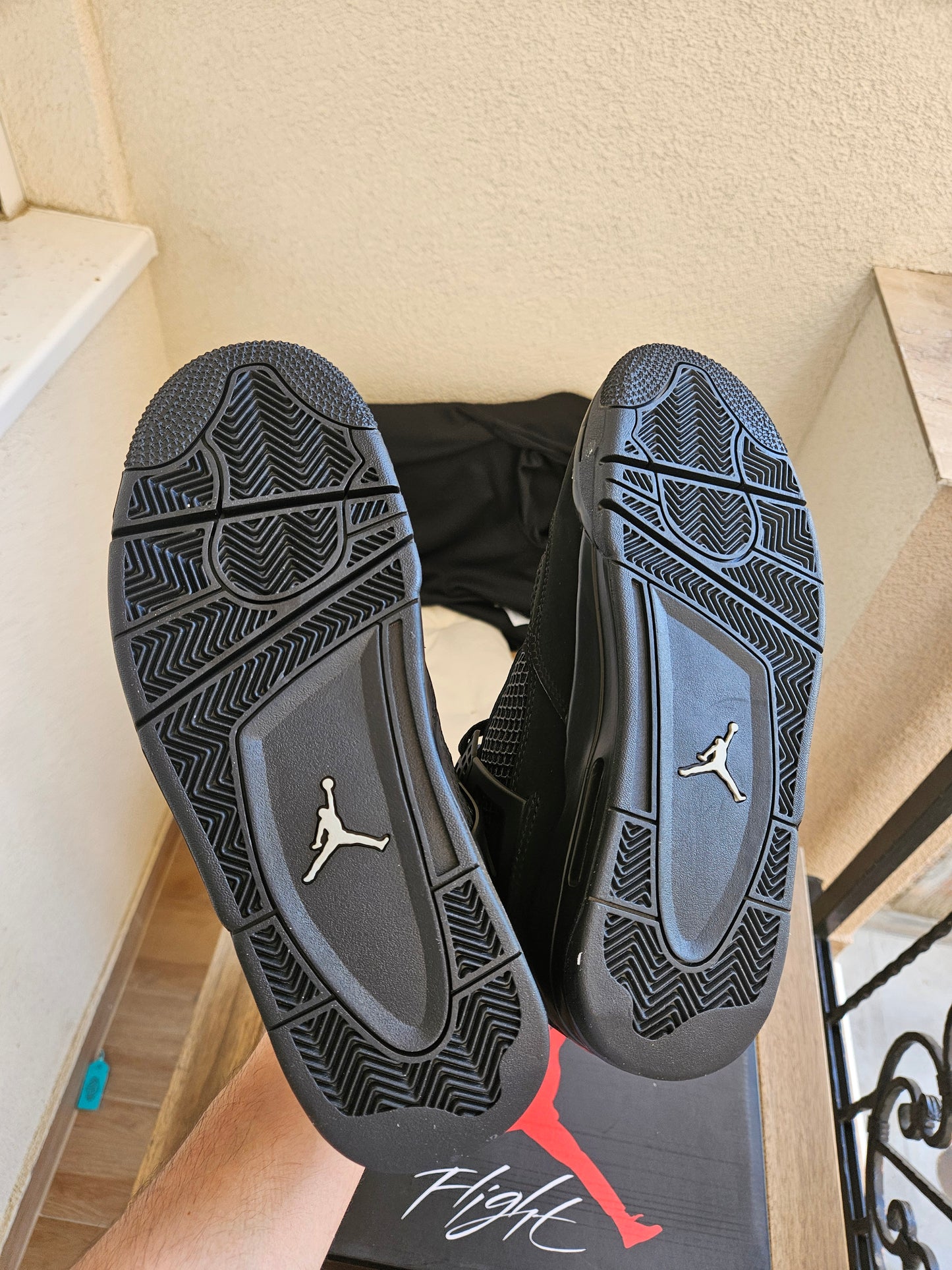 JORDAN 4 Retro Black Cat