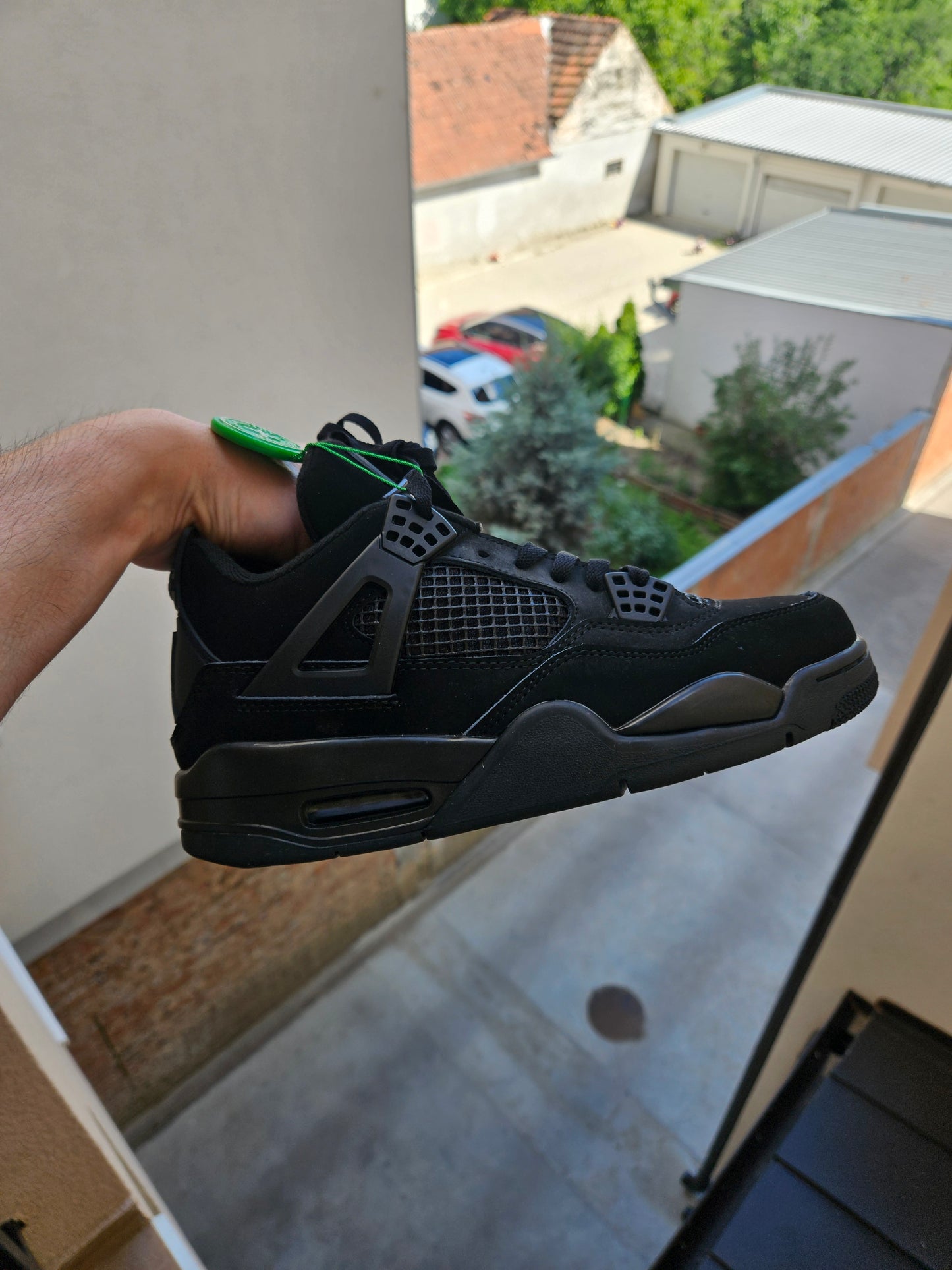 JORDAN 4 Retro Black Cat