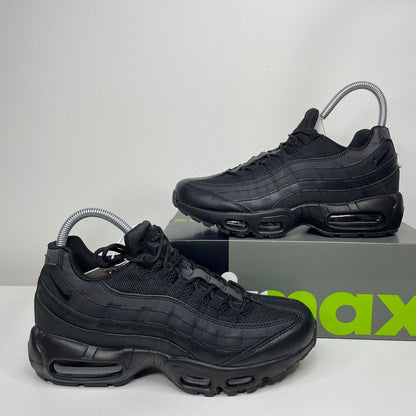 Air Max 95 Triple Black